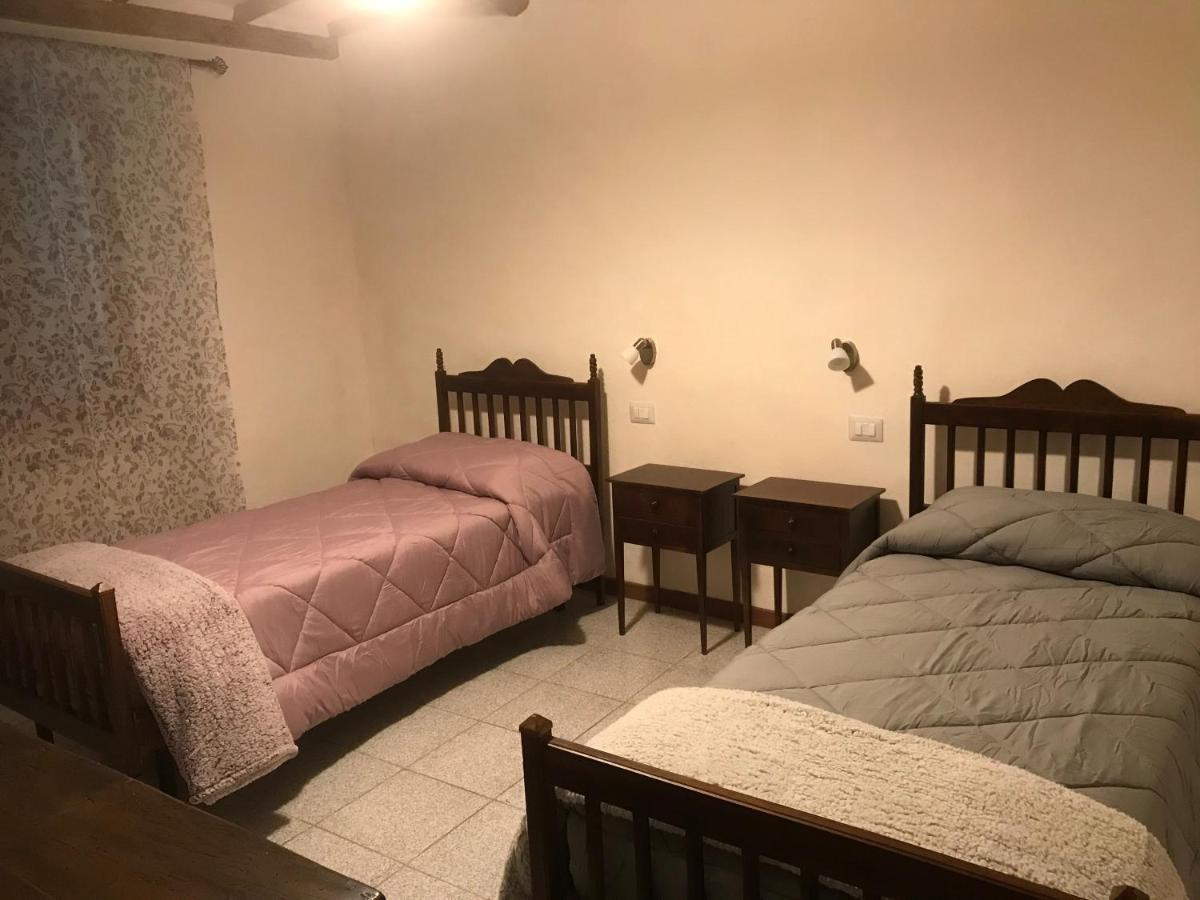 Casa Vacanze Elisabetta Μονταλτσίνο Εξωτερικό φωτογραφία